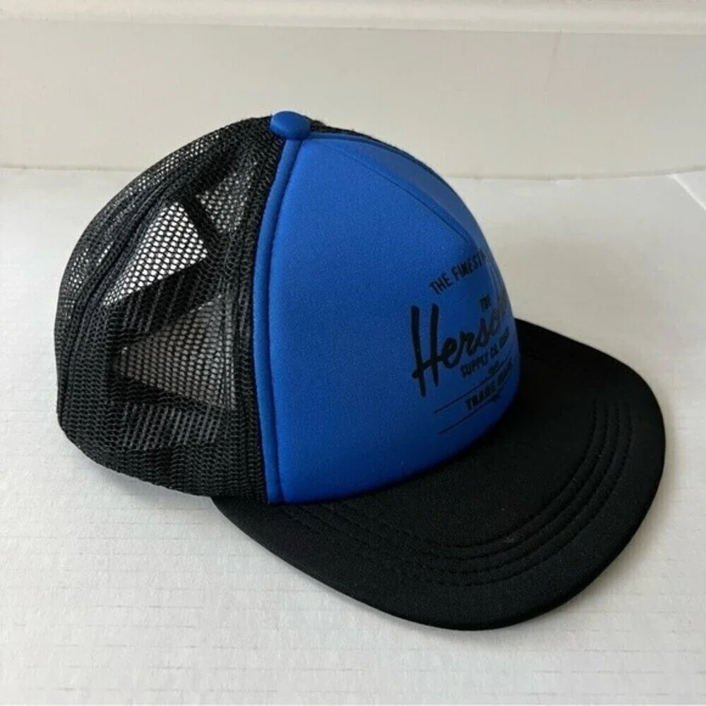 Herschel Supply Company Whaler Mesh Snapback Kids  Trucker Cap - Picture 4 of 8